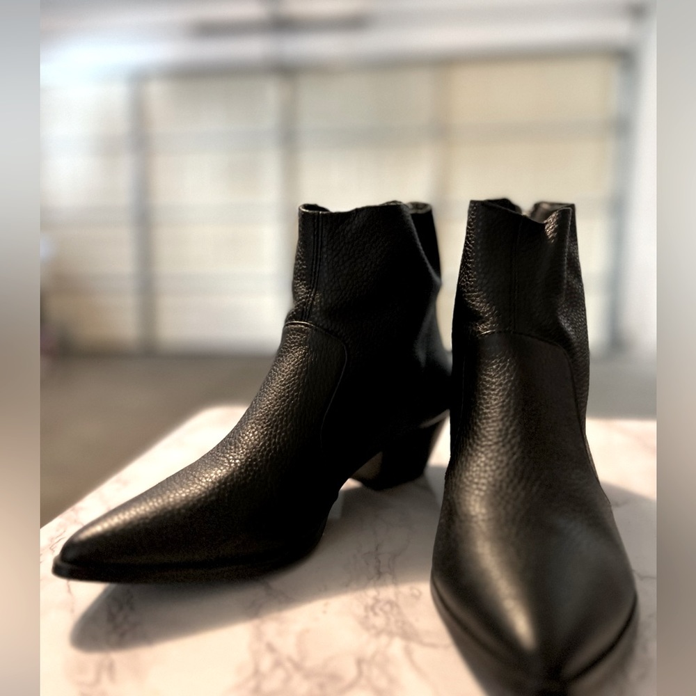 NINE WEST Bootie